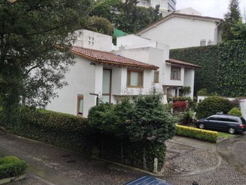 CASA EN CONDOMINIO EXCLUSIVO EN SANTA FE