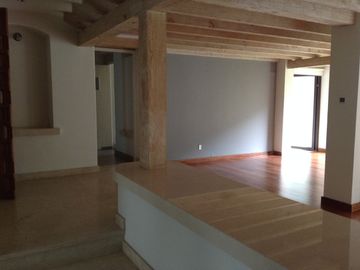 CASA EN CONDOMINIO EXCLUSIVO EN SANTA FE