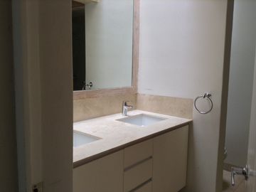 CASA EN CONDOMINIO EXCLUSIVO EN SANTA FE