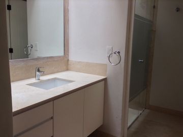 CASA EN CONDOMINIO EXCLUSIVO EN SANTA FE