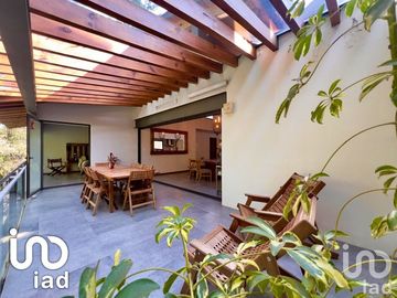 Casa en Venta en Avándaro, Valle de Bravo, Mexico