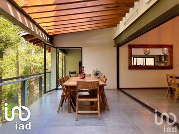 Casa en Venta en Avándaro, Valle de Bravo, Mexico