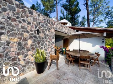 Casa en Venta en Avándaro, Valle de Bravo, Mexico