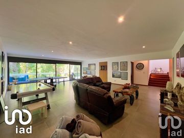 Casa en Venta en Avándaro, Valle de Bravo, Mexico