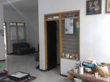 Rumah Murah Wisma Permai Dekat Galaxy Mall Under 2,5 M