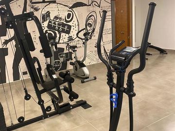 En venta moderno dpto 1D, semi-nuevo en la Cisterna.