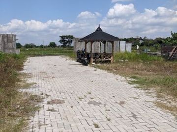 Tanah Dijual Klaten Dekat Puskesmas Delanggu SHM Pecah Unit