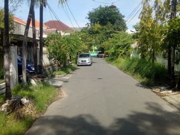Rumah di jemur sari