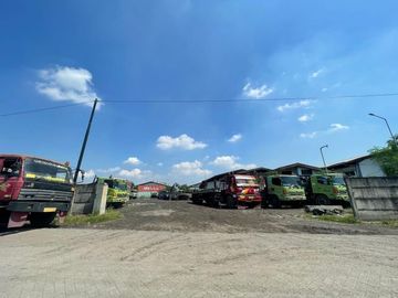 Tanah Termurah di Pergudangan Kalianak Row Jalan Lebar