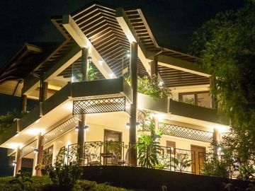 Beautiful HOME that Lands in 3,200sqm with a 270 degree Uninterrupted View of Manila and Antipolo Hills Now for SALE!