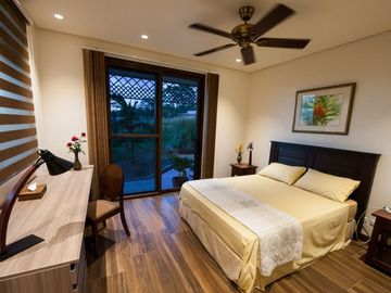 Beautiful HOME that Lands in 3,200sqm with a 270 degree Uninterrupted View of Manila and Antipolo Hills Now for SALE!