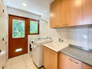 Casa en Venta en Pedro Lira Urquieta - Camino Las Hualtatas