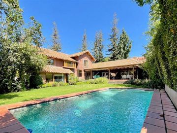 Casa en Venta en Pedro Lira Urquieta - Camino Las Hualtatas