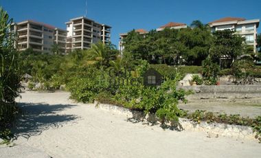 Two-Bedroom Condo by the Beach in Punta Engano