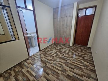 ¡EN VENTA! Hermoso departamento, ubicado en una zona estratégica con buen clima todo el año, ofrece una excelente distribución.

Cerca de restaurant