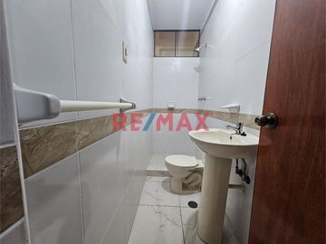 ¡EN VENTA! Hermoso departamento, ubicado en una zona estratégica con buen clima todo el año, ofrece una excelente distribución.

Cerca de restaurant