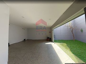 Ruang Usaha dan Kantor siap pakai jarang ada, di Suka Warna Pasteur