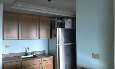 Condominium for Rent 1 bedroom: 1BR Flat Condo for Rent / Lease in Hidalgo Place Tower Rockwell Center Makati City