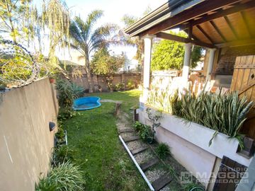 CASA VENTA EL PALOMAR 4 AMBIENTES