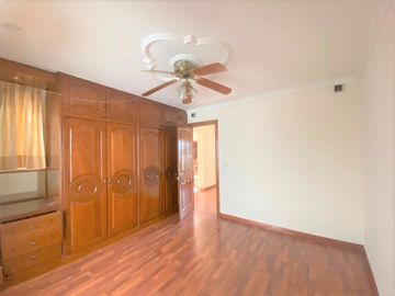 CASA EN VENTA FRACC. AMÉRICAS BRITANIA, CASA CON ALBERCA, SALÓN DE JUEGOS, ETC.