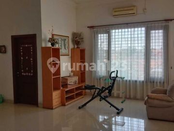 Rumah 2 Lantai Siap Huni Dekat Sekolah PIUS