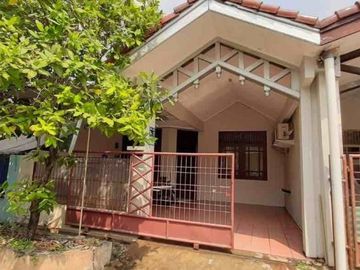 Rumah Ciledug Dalam Perumahan Strategis Siap Huni