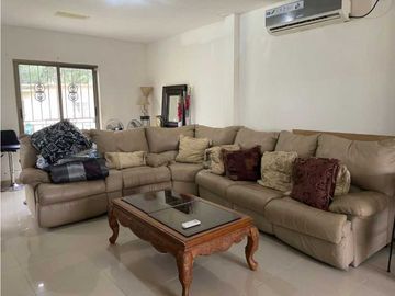 VENDO CASA DE DOS PLANTAS EN DAVID