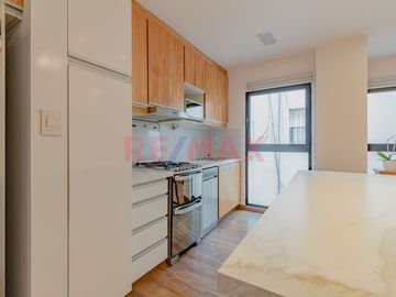 Depto 4 amb  Venta San Telmo Terraza propia 100m2