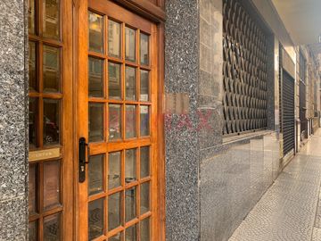 Depto 4 amb  Venta San Telmo Terraza propia 100m2