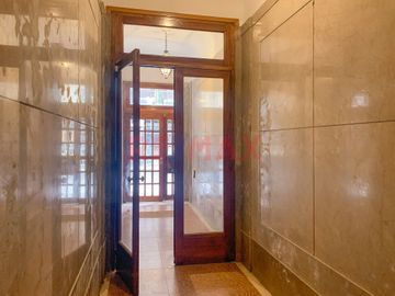 Depto 4 amb  Venta San Telmo Terraza propia 100m2