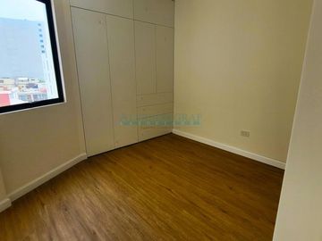 Departamentos Venta CAL. Coronel Inclan - Piso 5 - MIRAFLORES