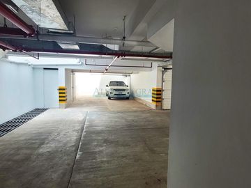 Departamentos Venta CAL. Coronel Inclan - Piso 5 - MIRAFLORES