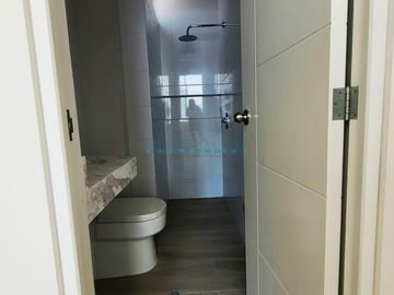 Departamentos Venta CAL. Coronel Inclan - Piso 5 - MIRAFLORES