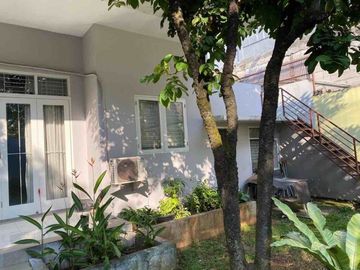 Rumah Cipadu Larangan Strategis Rumah Kebun