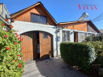 Casa en Venta en Volcán Maipo con Isabel Riquelme