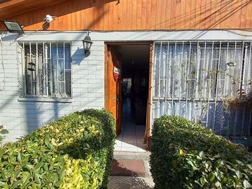 Casa en Venta en Volcán Maipo con Isabel Riquelme