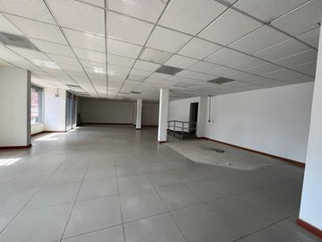 local en arriendo en centro. Cod A105217