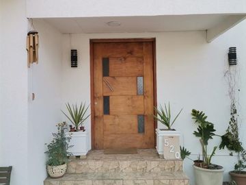 Exclusiva Casa en venta ubicada en Laguna de Curauma