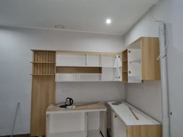 MILIKI RUMAH CANTIK 2 LANTAI ONE GATE SYSTEM RUMAH SIAP HUNI DI JIMBARAN DEKAT KANTOR IMIGRASI 600JUTAAN