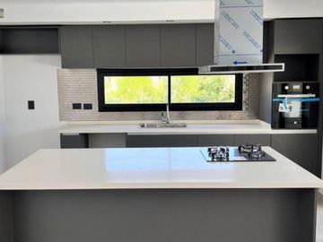 Venta de casa en el barrio de los talas