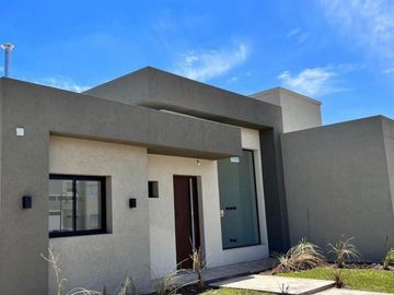 Venta de casa en el barrio de los talas