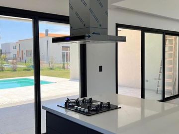 Venta de casa en el barrio de los talas