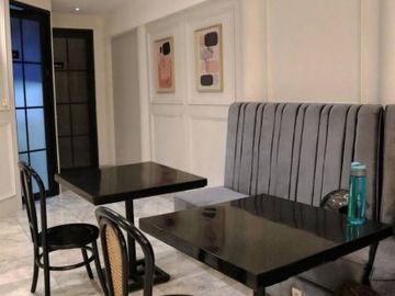 DIJUAL RUANG USAHA STRATEGIS di Jl. BARITO, KEBAYORAN BARU, JAKSEL