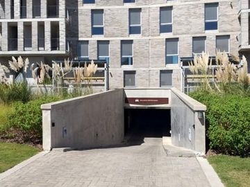 EXCELENTE 4 AMBIENTES A ESTRENAR CON AMARRA Y 2 COCHERAS EN BARRIO PRIVADO