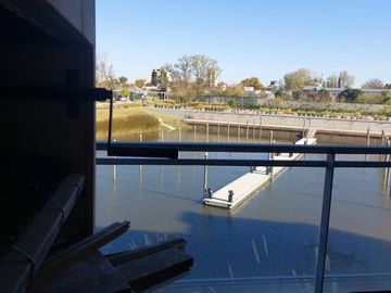 EXCELENTE 4 AMBIENTES A ESTRENAR CON AMARRA Y 2 COCHERAS EN BARRIO PRIVADO