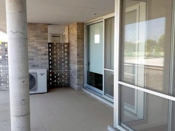 EXCELENTE 4 AMBIENTES A ESTRENAR CON AMARRA Y 2 COCHERAS EN BARRIO PRIVADO