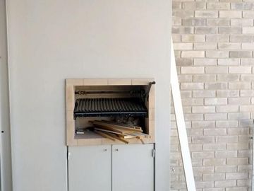 EXCELENTE 4 AMBIENTES A ESTRENAR CON AMARRA Y 2 COCHERAS EN BARRIO PRIVADO