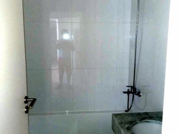 EXCELENTE 4 AMBIENTES A ESTRENAR CON AMARRA Y 2 COCHERAS EN BARRIO PRIVADO