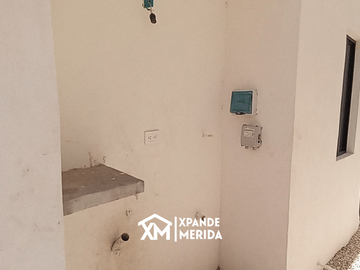 CASA EN VENTA AL PONIENTE DE MERIDA