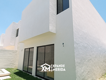 CASA EN VENTA AL PONIENTE DE MERIDA